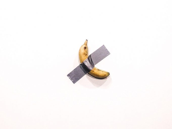 banana-di-cattelan-design-lifestyle